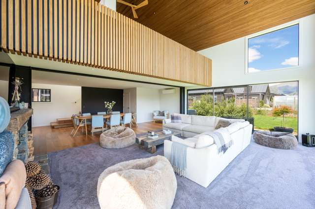 672 Aubrey Road Wanaka_4