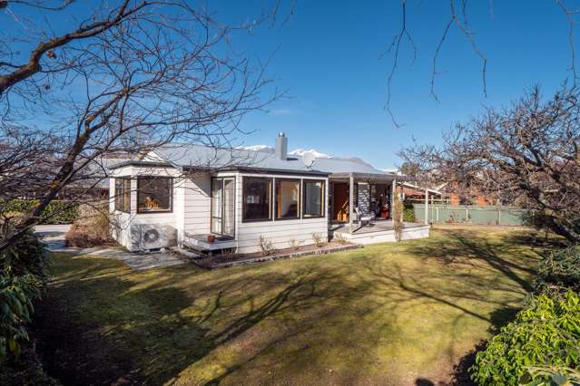 42 Adamson Drive Arrowtown_3
