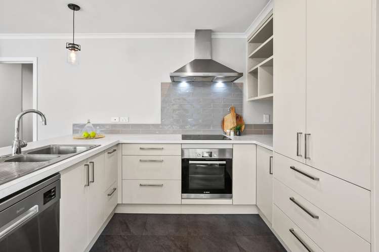 3/94 Lyon Street_3