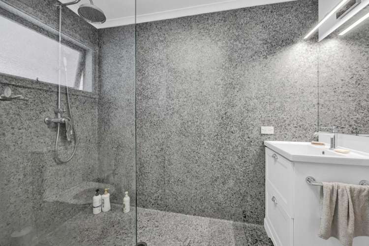 8 Hadfield Street Patea_15