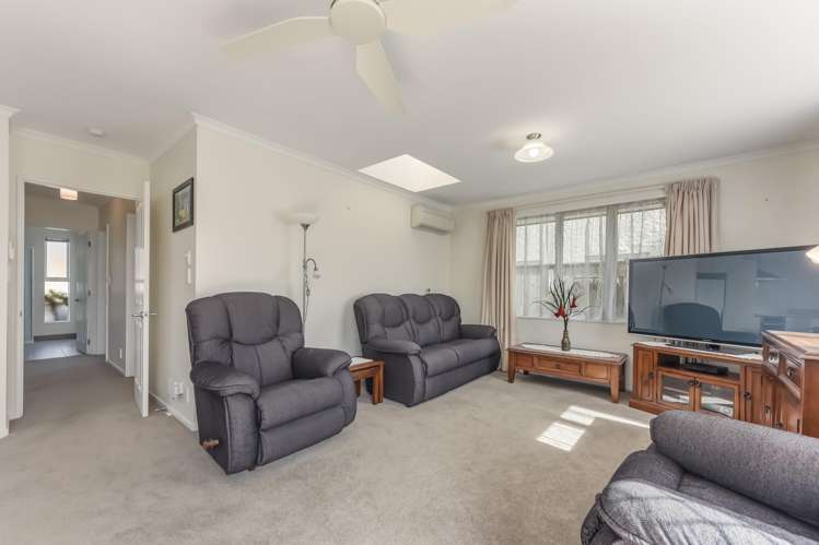 4 Ivy Crescent Richmond_5