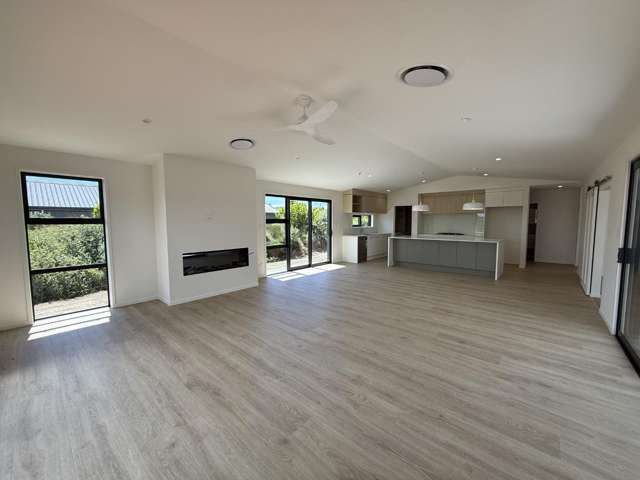 7 Johnson Place Silverdale_2