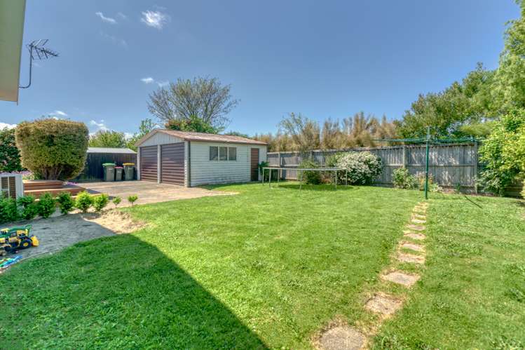 27 Millstream Drive Lincoln_13