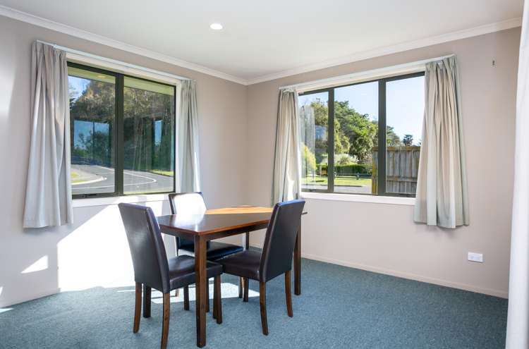 3 Grace Avenue Leamington_3