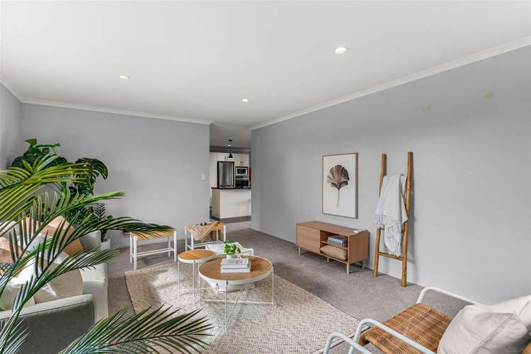 4 Kowi Lakes Drive One Tree Point_5