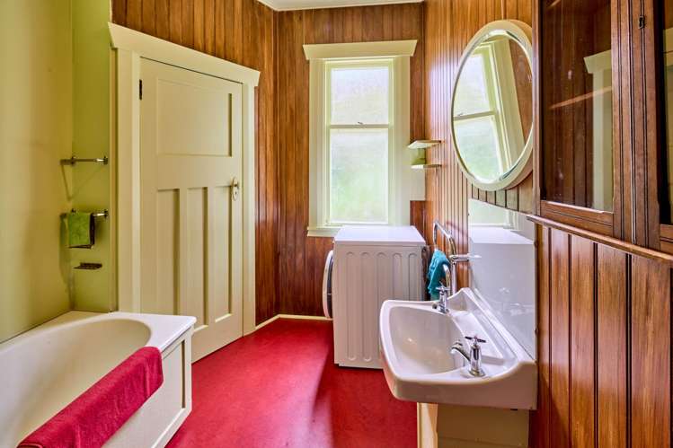 77 Old Karori Road Karori_11