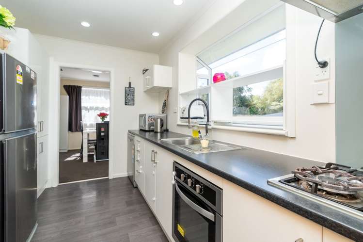 21 Saxbys Road Glenview_7