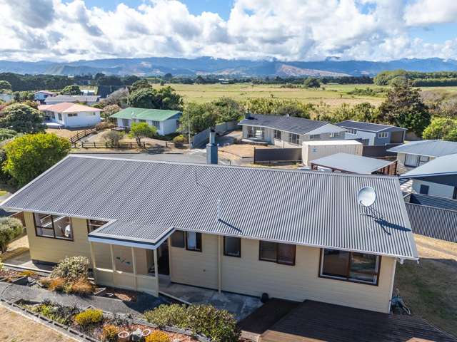33 Mountainview Terrace Otaki Beach_1