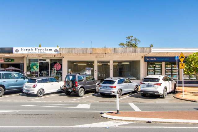 Rare Retail Opportunity in Mairangi Bay