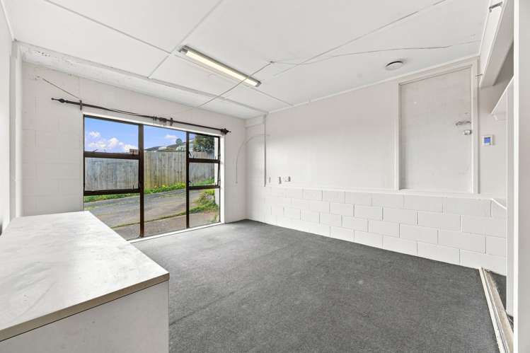 2/25 Cormack Street Mount Roskill_17
