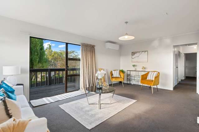 2/6 Sevilla Place Unsworth Heights_3