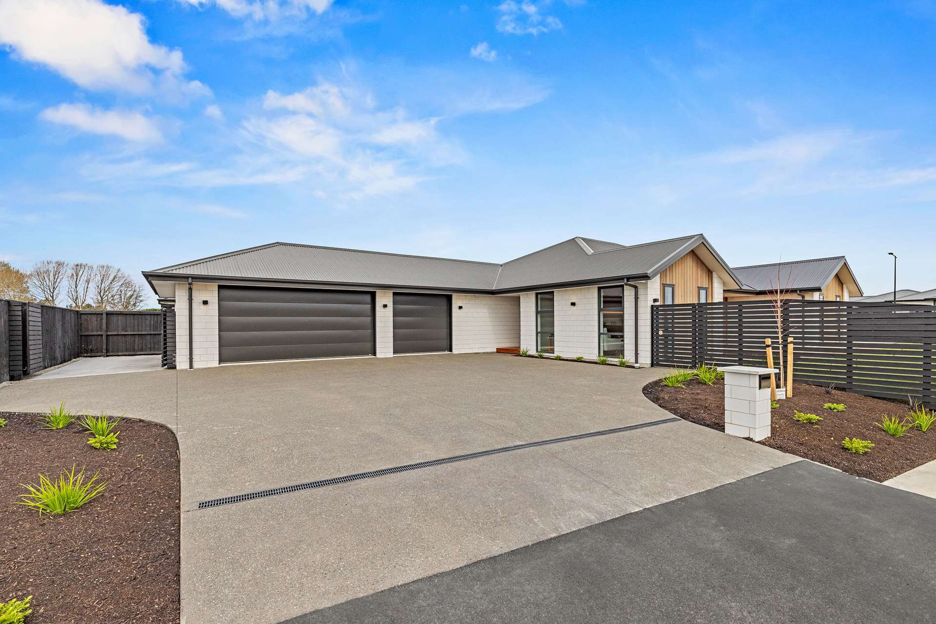 30 Guinevere Drive Lincoln_0