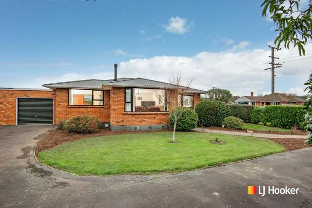 Effortless Living in a Brilliant Location!