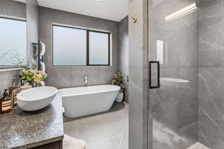 46 Manor Park Sunnyhills_25