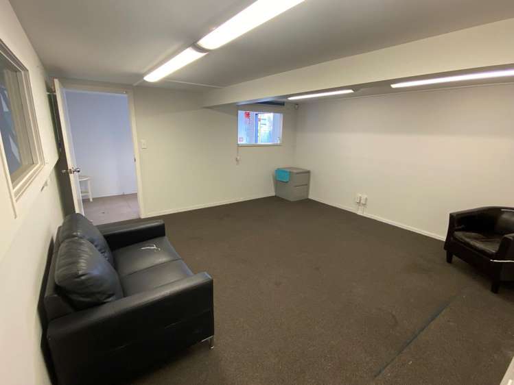 2/20 Birmingham Drive Middleton_7