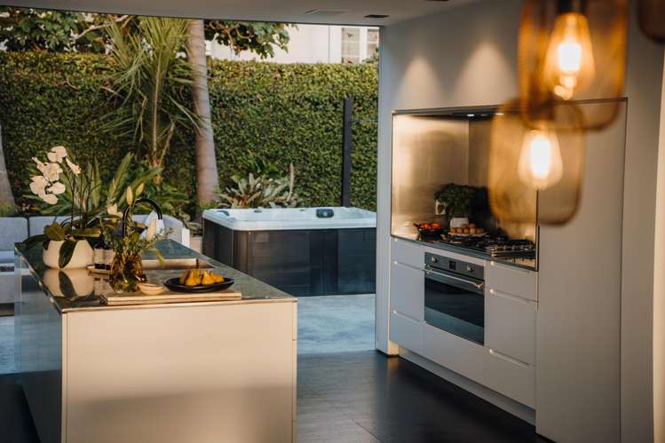 13 Tizard Road Birkenhead_13