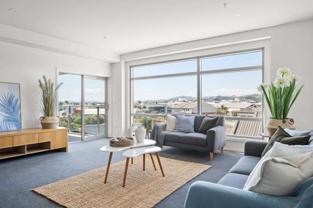 303/4 Reads Quay Gisborne_1