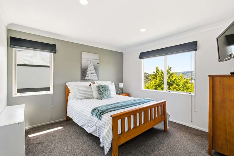 23 Chippenham Grove Churton Park_11