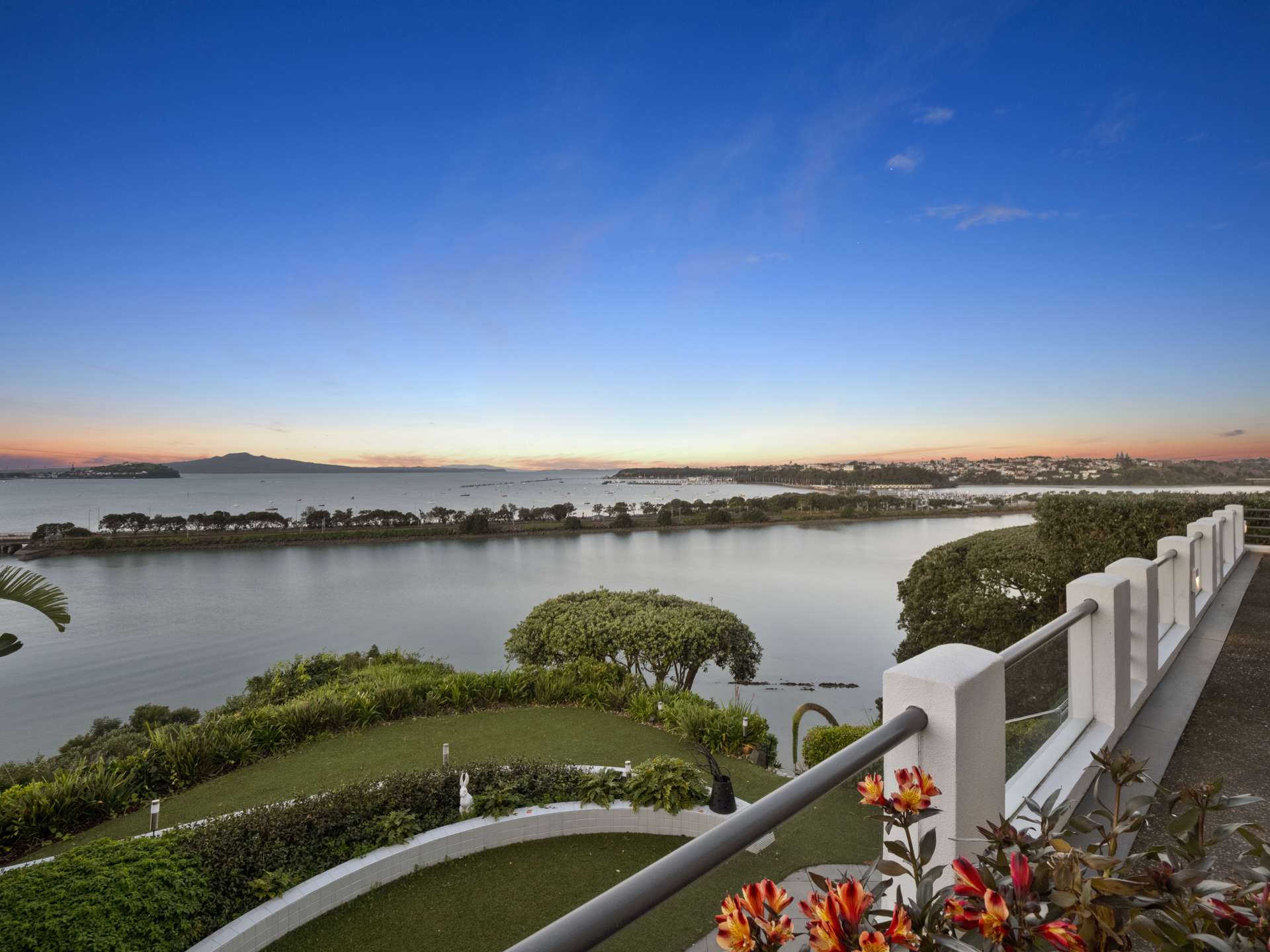 2/12 Crescent Road Parnell_0