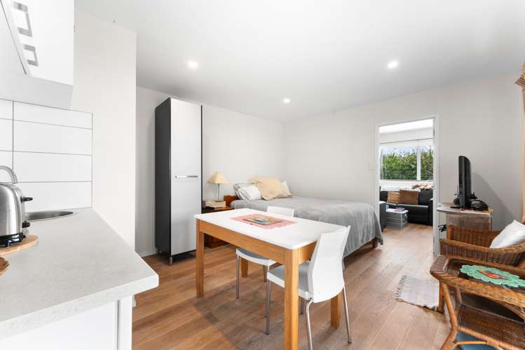 25 County Road Torbay_20