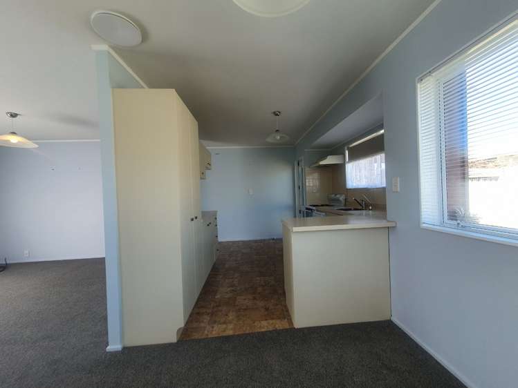 5/54 Lakeside Drive Orewa_3
