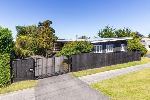 68 Mere Road Taupo_1