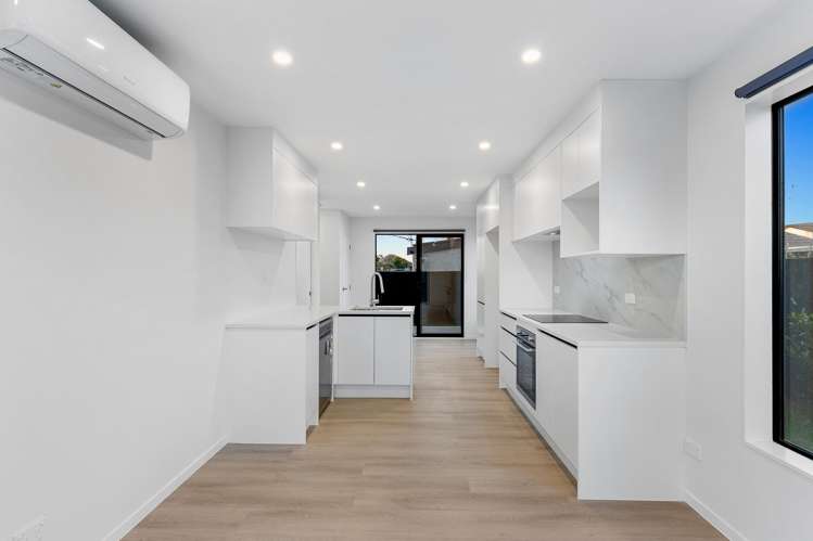 27E Von Sturmer Street Mangere East_8