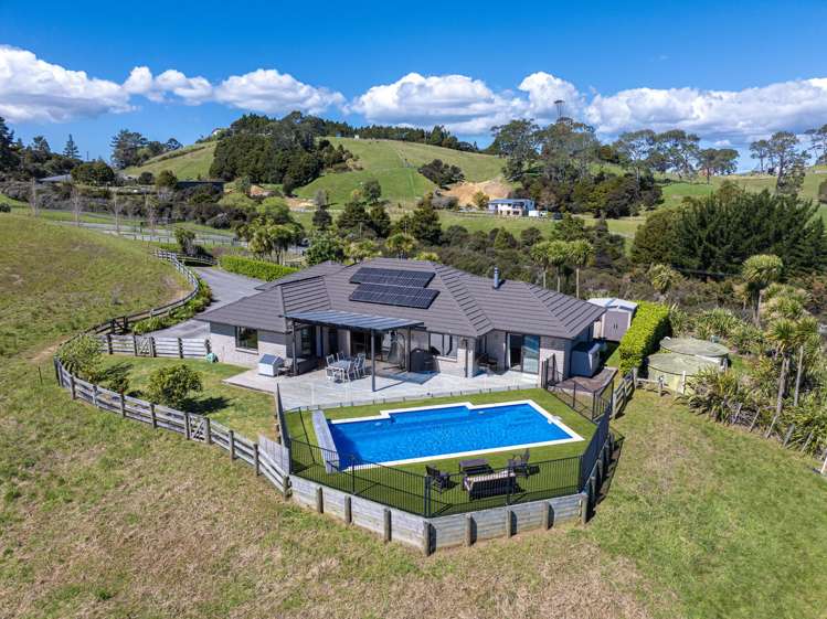 883 Haruru Road Wainui_28