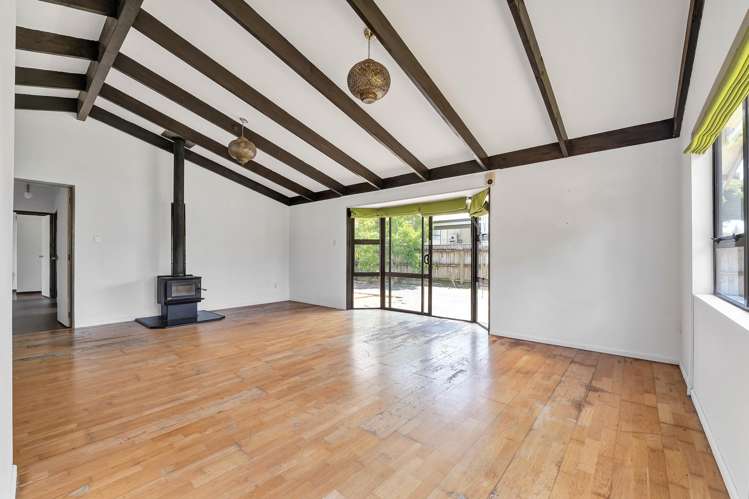 7 Willowbrook Eltham_1