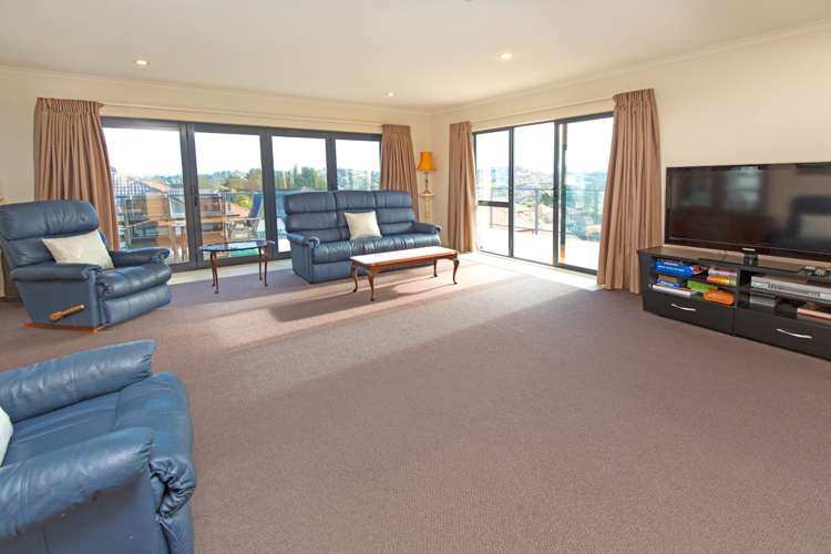 113 Alec Craig Way Gulf Harbour_7