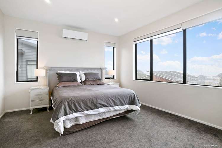 6/281c Hillsborough Road Hillsborough_4