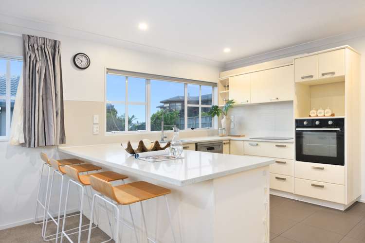 14 Belleaire Court West Harbour_8