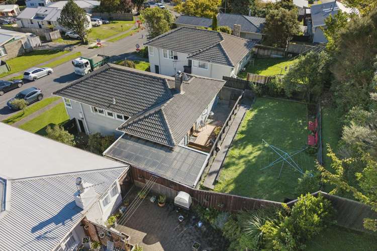 21 Pencarrow Crescent Wainuiomata_25