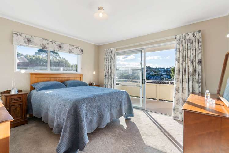 56 Mayfair Crescent Mairangi Bay_18