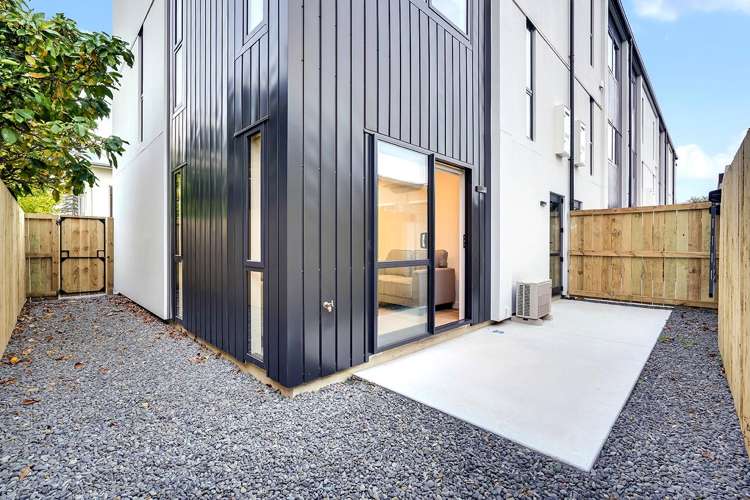 6/146 Old Farm Road Hamilton East_21