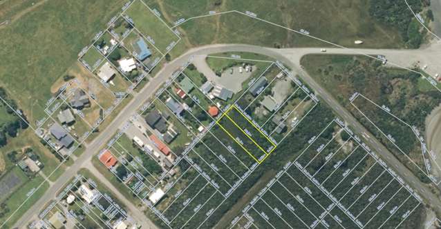 Secs 20-21 Victoria Street Okarito_3