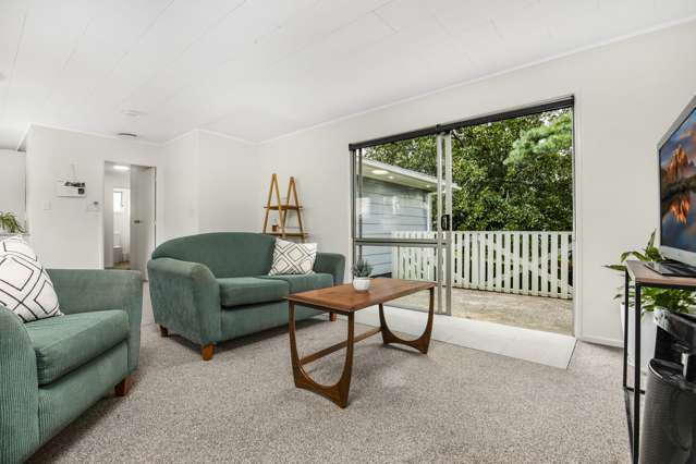 27 Hewlett Road Massey_3