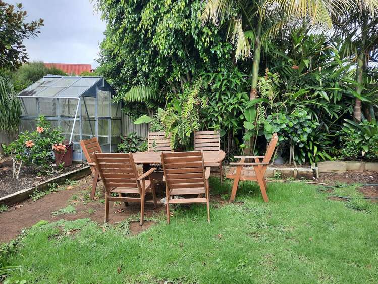 2/44 Howard Hunter Avenue Saint Johns_13