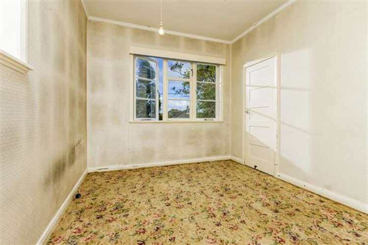 1/8 Fraser Road Narrow Neck_7