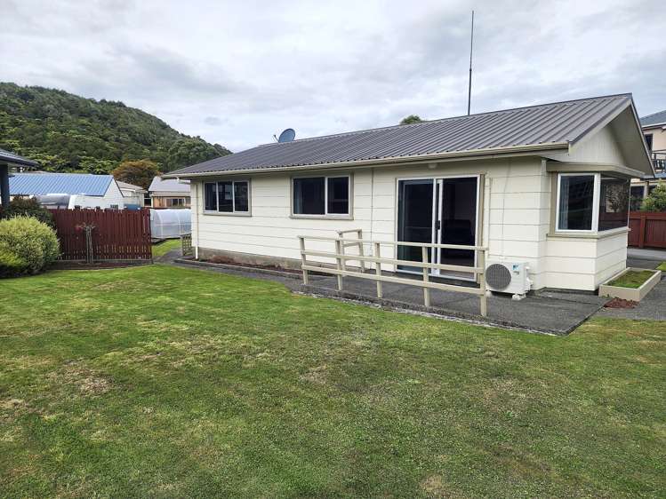205 Main South Road Karoro_23