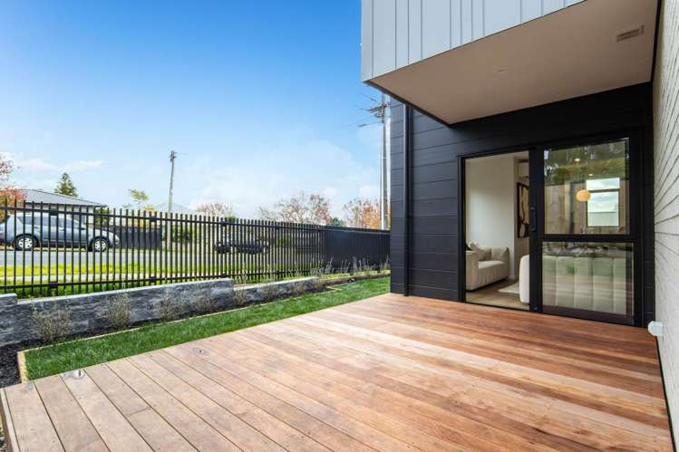 57A McLeod Road Te Atatu South_39