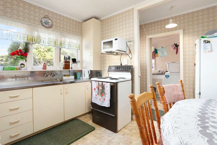 9 Eastglen Road Glen Eden_4