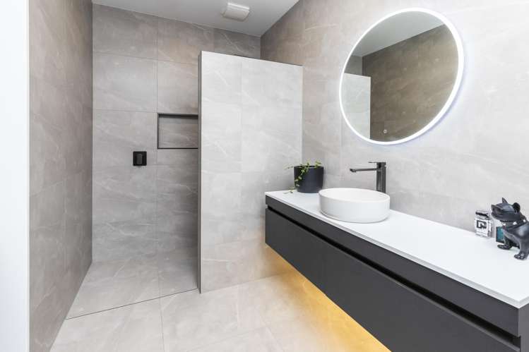 67 Tulett Park Drive Harewood_21