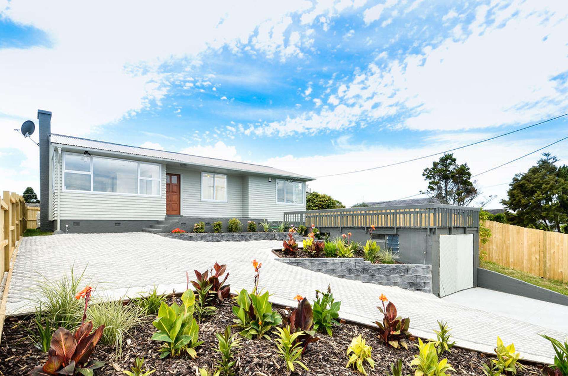 17 Waione Avenue Te Atatu Peninsula_0