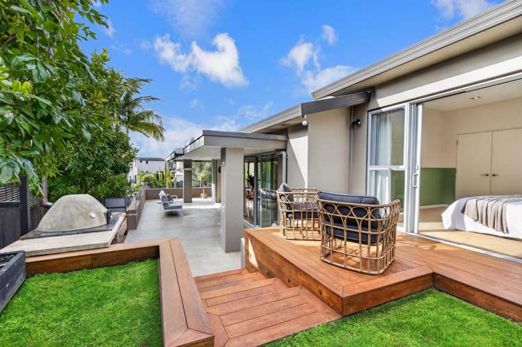 5 Matau Rise Te Atatu Peninsula_43