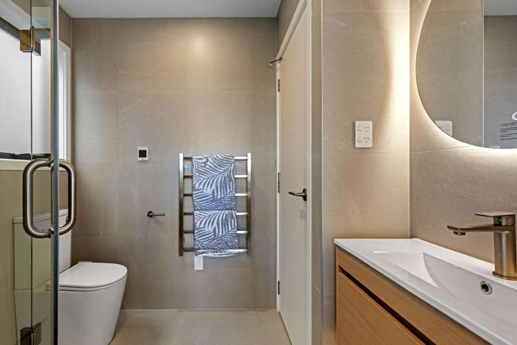 26 Ara Taha Crescent Orewa_7