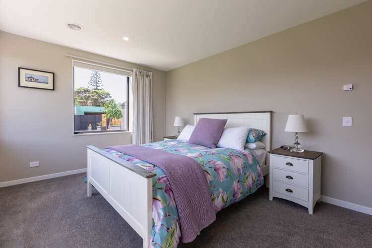 5 Bressay Way Waikanae_24