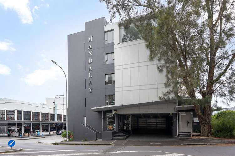 505/31 - 39 Davis Crescent Newmarket_14