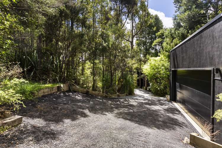 13 Te Aute Ridge Road Waitakere_35