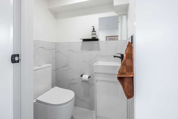 9/5 Hikurangi Street Te Atatu Peninsula_8